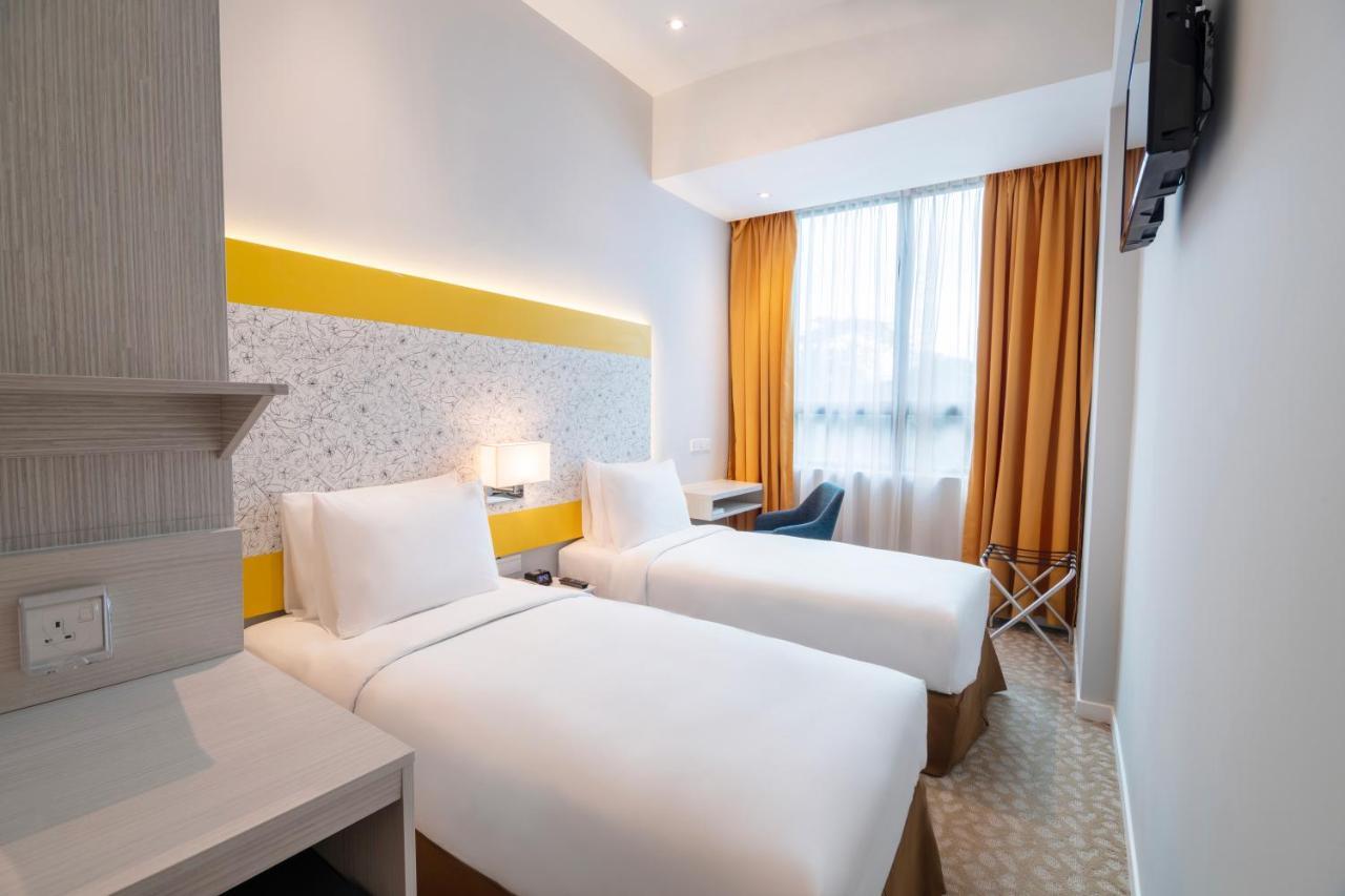 Holiday Inn Express & Suites Johor Bahru By Ihg エクステリア 写真