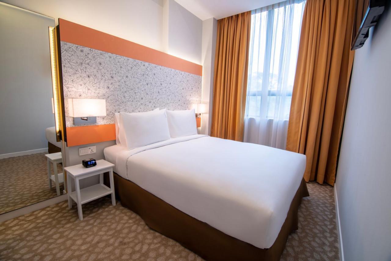 Holiday Inn Express & Suites Johor Bahru By Ihg エクステリア 写真
