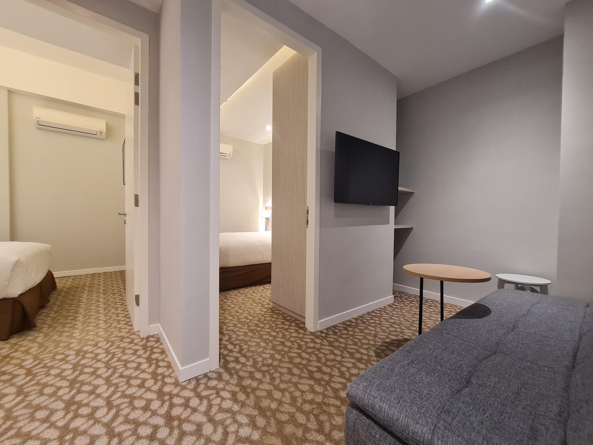 Holiday Inn Express & Suites Johor Bahru By Ihg エクステリア 写真