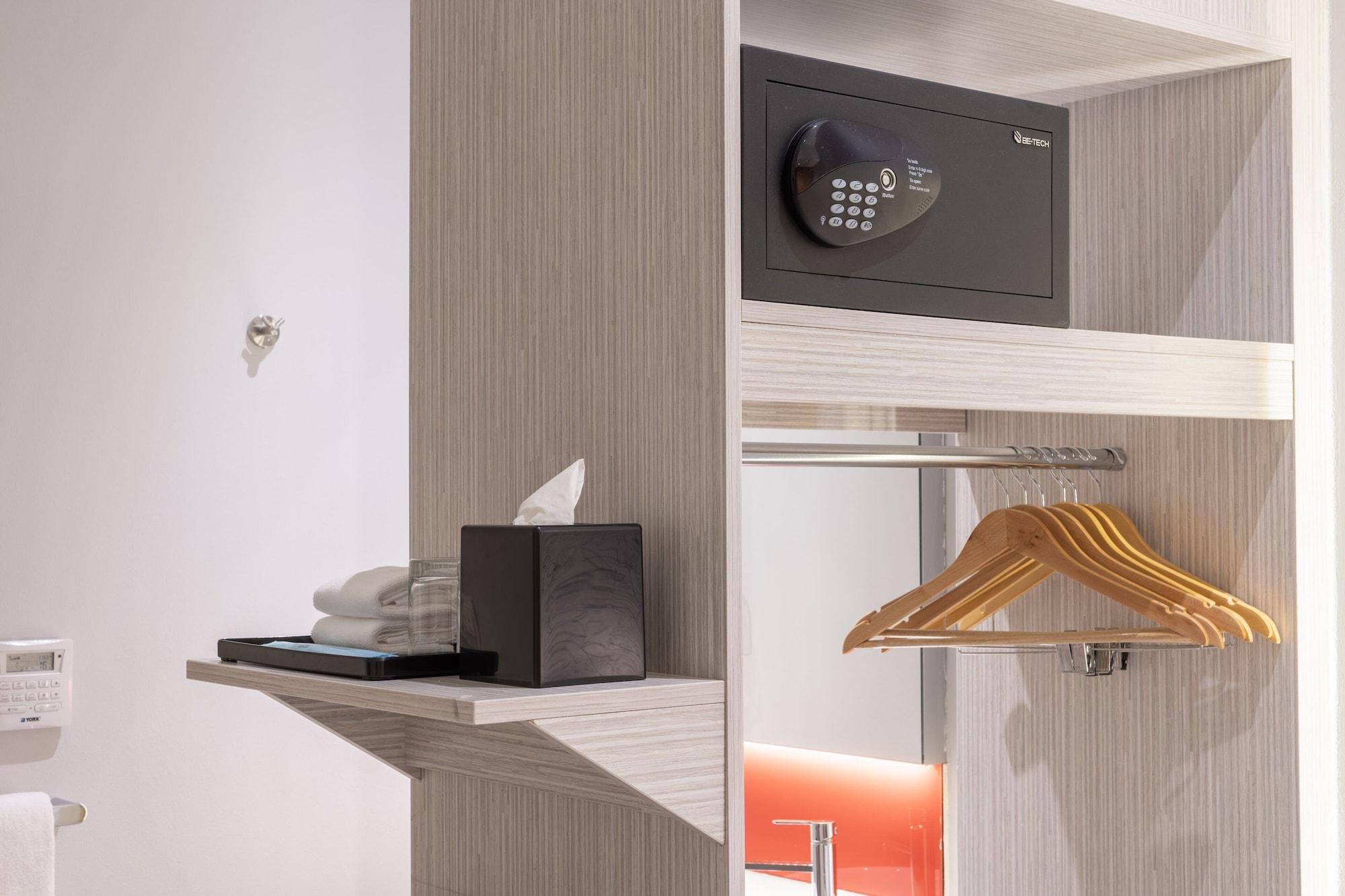 Holiday Inn Express & Suites Johor Bahru By Ihg エクステリア 写真