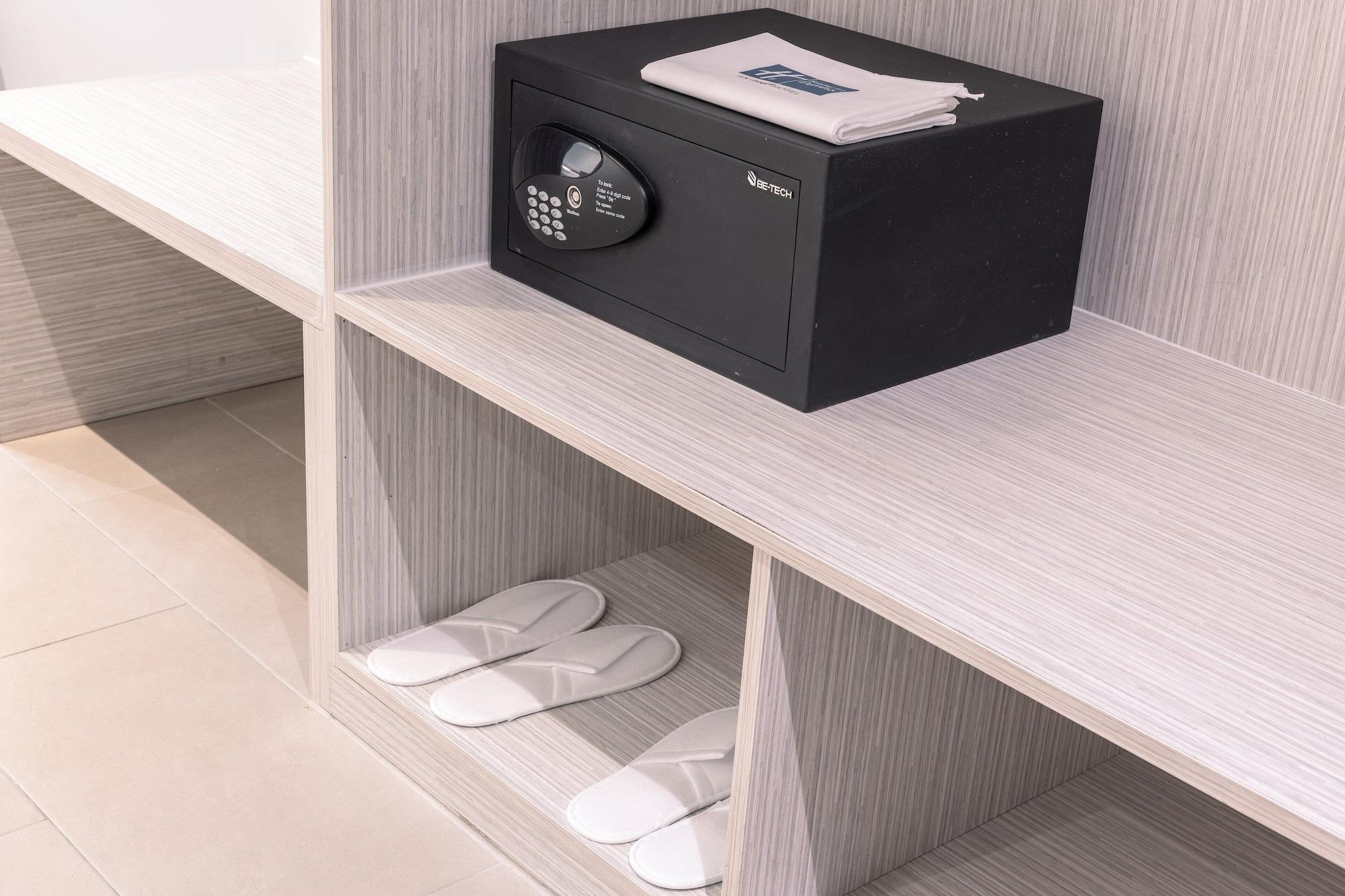 Holiday Inn Express & Suites Johor Bahru By Ihg エクステリア 写真