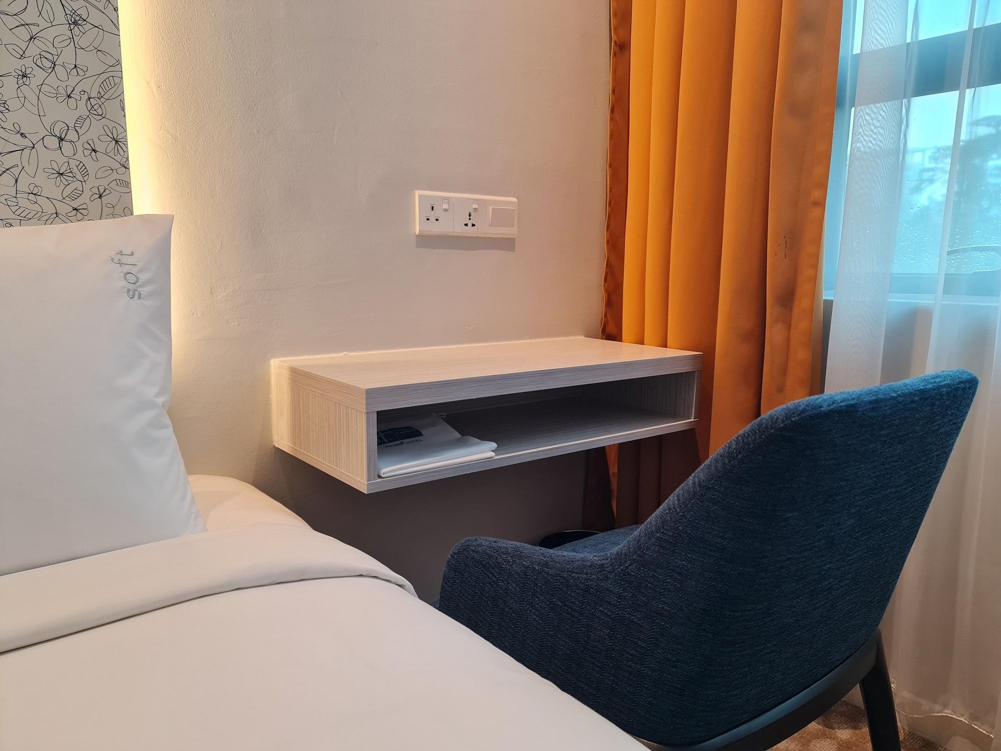 Holiday Inn Express & Suites Johor Bahru By Ihg エクステリア 写真