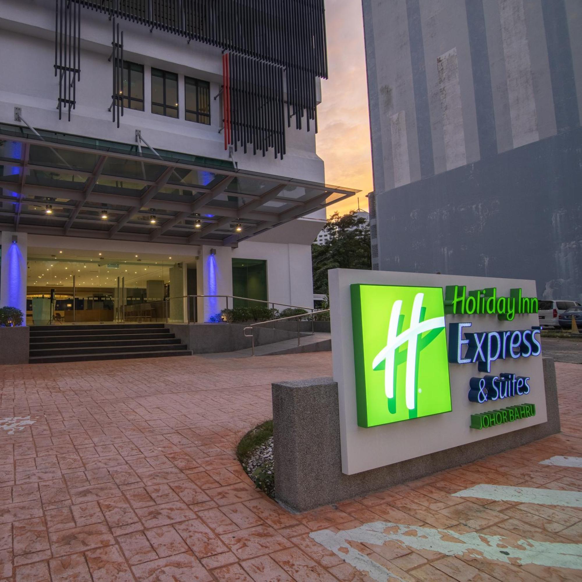 Holiday Inn Express & Suites Johor Bahru By Ihg エクステリア 写真